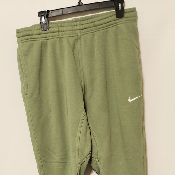 Nike Club Fleece Joggers Mens Pants (716830-386) Green-SIZE XLarge - Picture 1 of 6
